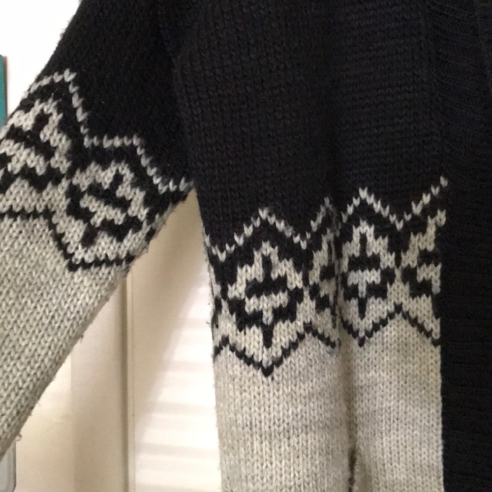 American Eagle Shawl Collar Cardigan Sweater - Picture 3 of 4